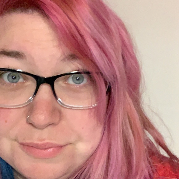 Meet your Posher, Misty - Picture 1 of 1